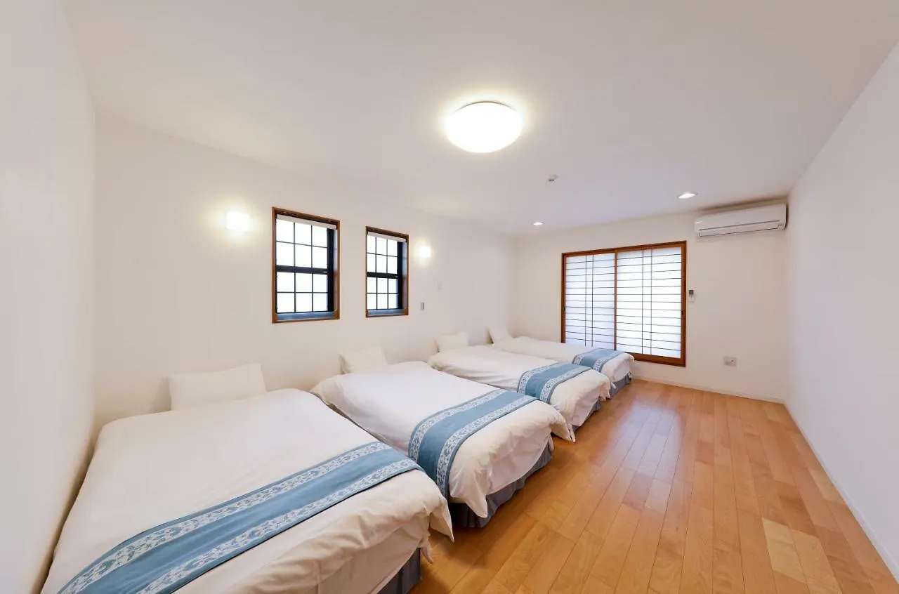 Mitsuyakita House Villa Osaka 0*,